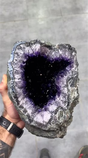 Super extra quality amethyst geode 🤯 100% natural | Uruguay Minerals