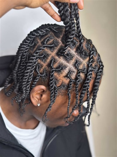 Mastering the Rope Twist Hairstyle