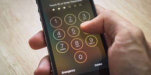 It’s unconstitutional for cops to force phone unlocking, court rules