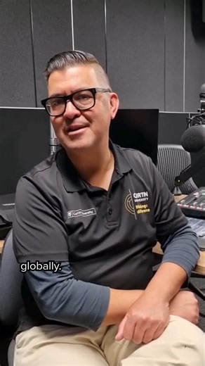 Stuttering impacts more than 400 million people globally. Curtin research has found a genetic link to stuttering, meaning a DNA test can predict who's likely to develop a stutter, allowing for early treatment. Find out more on this week’s episode of The Future Of. 🎧 Listen now: curtin.edu/pavv2s #CurtinUniversity #CurtinTFO CRICOS code: 00301J. | Curtin University