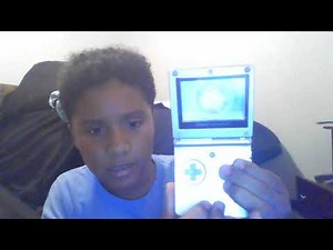 "Game Boy Advance SP Review – Should You Get One? Well… Let’s Find Out!"