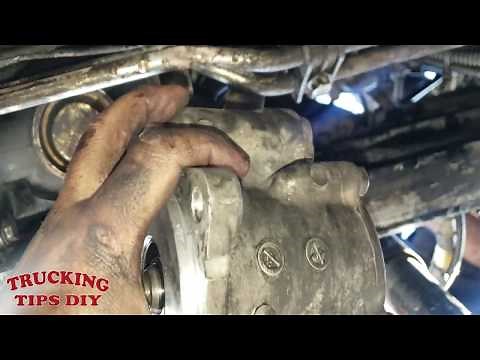 How to remove and replace power steering pump on freightliner cascadia