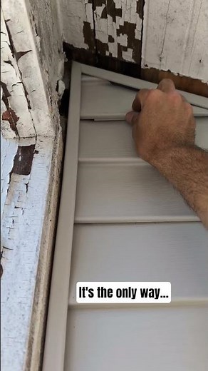 installing vinyl siding #diy #constructionchannel #homeimprovement