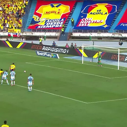 😮‍💨😮‍💨#parati #messi #dibu