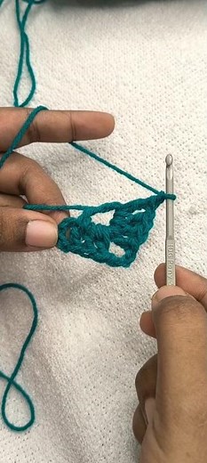 Crochet Triangle pattern Tutorial#crocheting #crochettutorial #crochetpattern #crochetforbeginners