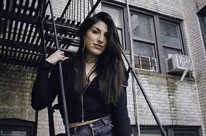 Femei trans mi-au povestit cum e când lumea nu-și dă seama că sunt trans