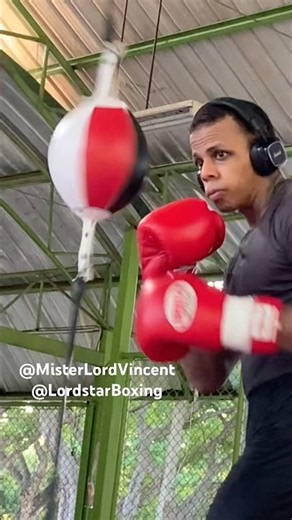 Double end Bag work #boxing #boxingtraining #fighter