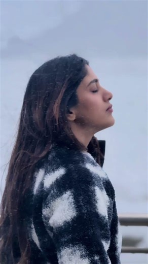 Performance + simplicity combo 💛Chandini Chowdary natural acting fans ekkuva 💫#ChandiniChowdary