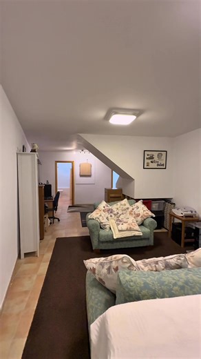 A charming 3 bedroom 2 bathroom townhouse located a short walk to the beach in Palomares. Price 185.000€ Boasting plenty of outdoor terraces, an underbuild great for entertaining and hosting guests, walking distance to the centre of town, plus much more… Contact us now for viewings! Turre office 34 950 46 95 92 34 659 26 59 07 Arboleas office 34 850 99 30 99 34 659 26 59 07 Email enquiries@colesofandalucia.com | Cole's of Andalucia, Almería Property Specialists