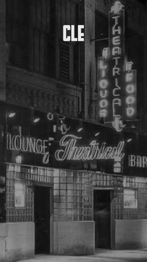 Inside Cleveland’s legendary Theatrical Grill, the lights were low, the steaks were hot, and the deals were quieter than they should’ve been. Movie stars, ballplayers, and men who never used their real names. It’s said Joe DiMaggio dined here. When Frank Sinatra came through town, this is where the night really began. Cigarette smoke. Jazz in the shadows. Bourbon on the table. Dinner… or business? 🔗 More: https://tr.ee/SWmbB9 #TheatricalGrill #ClevelandHistory #ClevelandMob #FrankSinatra #OldHo