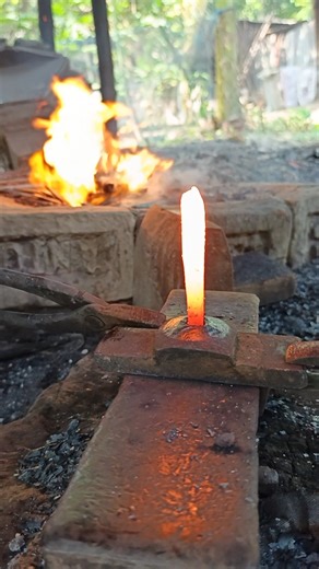 Turning Old Metal Scraps Into a New Forged Peraak Blacksmith Art #metalwork
