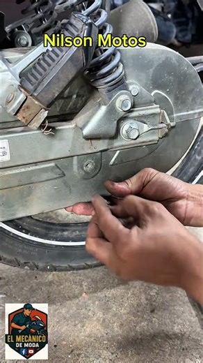 tips para el guardacadena de tu moto #mecanico #tutorial #racing #taller #mecanicas