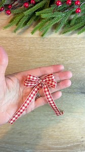 129K views · 1.6K reactions | Here is a very simple bow tutorial for your crafts. If you need something quick and easy, this is a great little finger bow. This would also be great to add to small Christmas packages. #bowtutorial #ribbonbows #christmasbows #bowsforcrafts #howtomake #crafting | Farmhouse Stencil Shoppe | Facebook