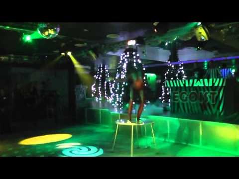 Contortion act by Tatiana 865 / 3 / www.maximaaa.com