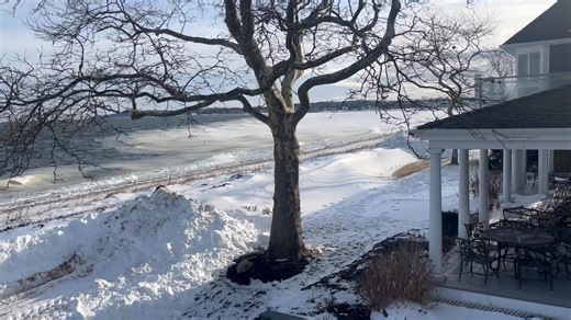 11°F wind North 30 to 40 mph. Feels like -9°F Long Island Sound frozen near shoreline. | Beautiful Bayville