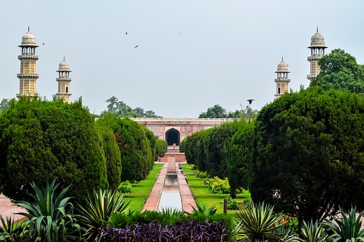 Pakistan’s Ten Billion Tree Tsunami