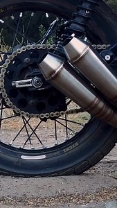 Throwback to testing our Thruxton 900 street tracker build for the first time #triumph #triumphmotorcycles #streettracker #triumphtracker #thruxton #thruxton900 #triumphthruxton #scrambler #scramblers | British Customs