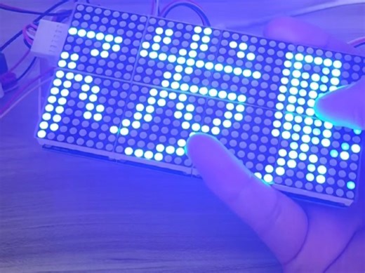 max7219单色点阵，级联，arduino开源平台编程或者图形化编程，适合初学，做创意作品。点阵可以选择显示颜色，或者方形像素点阵(默认圆形像素)。