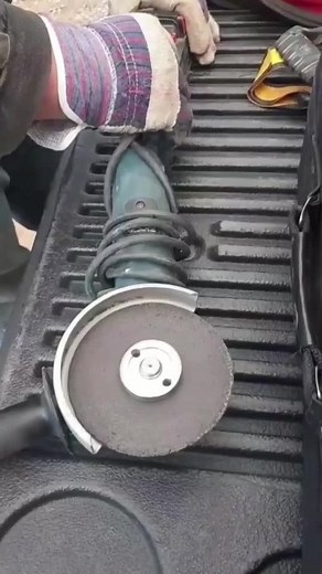 Bosch Power Tool Usage in Workshop Settings