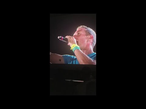 Coldplay - A Sky Full Of Stars (Live from Buenos Aires)