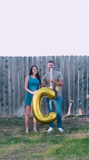 ❤️💙📷 @alissa.s.nelson | Gender Reveal Show