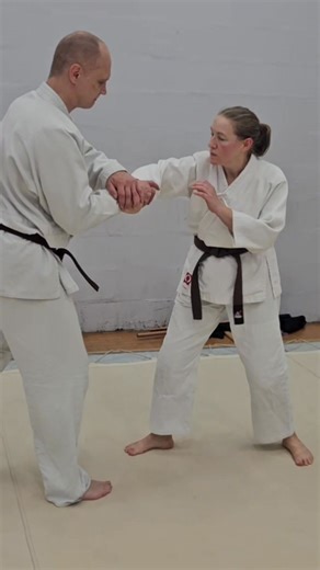 Bob with Nikkyo 👊🏻 Atemi Aikibudo Aikido Club, teaching traditional aikido with modern self defence applications. Thursdays 7pm to 8.30pm, Tamworth Enterprise College, Tamworth, Staffordshire, B77 2NE, UK. #aikido #合気道 #traditionalaikido #aikidoka #aikikai #aikidolife #aikidolifestyle #aikidoaikikai #aikidotraining #aikidodojo #dojolife #judo #japanesemartialarts #martialarts #budo #budojapan #dojo #bushido #martialartsclub #traditionalmartialarts #thebudolife #martialartslife #martialartist #