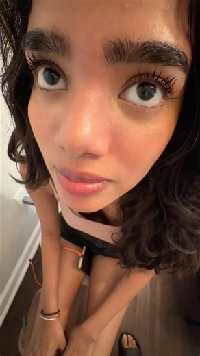 Donkey butt face eyes Moon ￼#stargirls