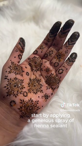 how long should I keep my henna? preferably overnight but if it's truly mandatory, try to atleast make sure it's fully dry and NEVER take it off with water 🤍🤍 hoping the best stain for all of uss 📍Sylhet based henna artist 💌 dm for info, pricing and booking details 📜 only using organic henna - free of charge! all orders above 250tk receive a complimentary use of my own henna sealant 🤍 . #henna #palmhenna #smallbusiness #sylhet #syl #fypage #fypp #fyppppppppppppppppppppppp #fyp #beginner #e