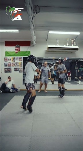 Sparring en direct : le coach corrige en préparation des championnats du monde 🥊
