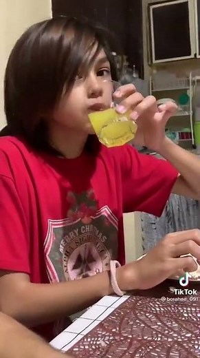 *MEME Because tonight is the night that i’ll fall for you over again don’t make me change my mind