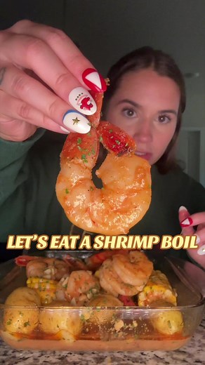 Shrimp Boil Mukbang: Satisfying Seafood Feast