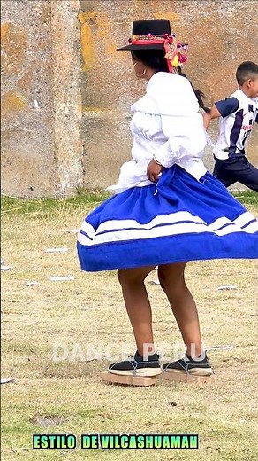 Así si bailan 🎄 Huaylia Navideña de VilcasHuaman ✨️