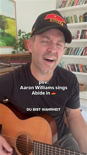 Aaron Williams sings the 🇩🇪 version of „abide“ 🙌🏼🙌🏼🙌🏼