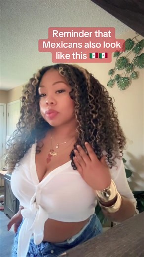 Celebrating Diversity: Curly Hair and Mexican Beauty