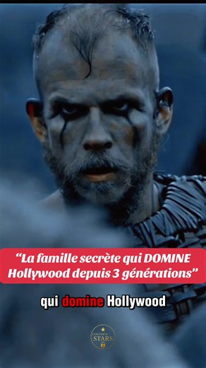 “La famille secrète qui DOMINE Hollywood depuis 3 générations” #GustaFSkarsgård #FamilleSkarsgård #Vikings #Floki #ConfidentialStar Mots-clés : Gustaf Skarsgård, famille Skarsgård, acteur suédois, Stellan Skarsgård, Alexander Skarsgård, Bill Skarsgård, dynasties d’acteurs, secrets célébrités