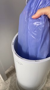 Watch How to use and change an Ubbi diaper pail on Amazon Live