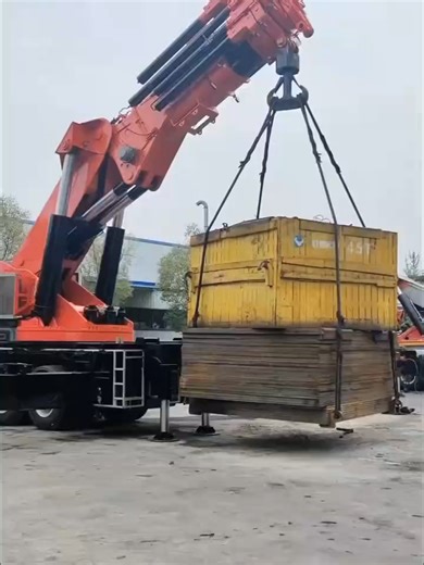 Load Testing the HBQZ 184-Ton Knuckle Boom Crane