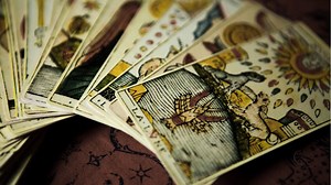 Leo Tarot "Pride Before a FALL?"