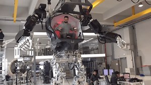 World's First Supersized Manned Mech Takes Its First Steps