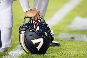 Ranking all 16 SEC football helmets from worst to first