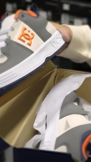 Nuevas Zapatillas DC Lynx OG Team Colorway - ¡Descubre la Historia Detrás!