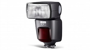 World’s First: Metz Mecablitz 52 AF-1 Flash With Touchscreen