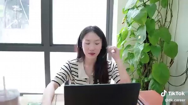 Tìm hiểu 1 ngày CSKH làm gì tại Dược Khoa Xanh nhé! #DKPharma #DKCareer #cskh #xh #tuyendung