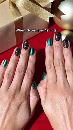 36K views · 208 reactions | When it’s Halloween but your holiday nails are ready to go  | Color Street | Facebook