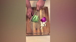 How to Make Chicken Lo Mein