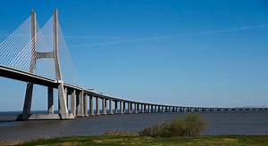 Ponte Vasco da Gama faz hoje 20 anos