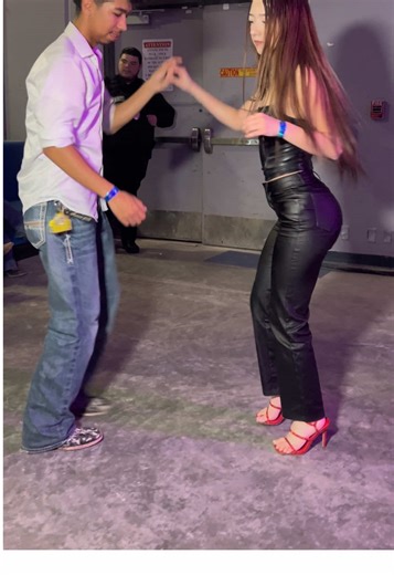 No soy la mejor pero me encantannnn cumbias 😍 @𝓜𝓪𝓻𝓬𝓾𝓼 🕸️ #cumbia #baile #paratii #fypシ #mexico