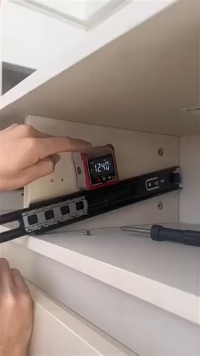 If you do any woodworking, welding, or home renovations, this tool is a total cheat code. 🛠️ This Magnetic Digital Angle Finder gives you professional precision (±0.2°) in seconds. No more guessing, no more crooked shelves, no more wasted materials. Why it’s in every pro’s toolbox: ✅ Dual Lasers: Projects a line for perfect alignment (great for hanging pics!). ✅ Strong Magnets on 4 Sides: Sticks firmly to saw blades, pipes, and metal studs. Hands-free! 🧲 ✅ Easy to Read: Auto-rotating backlit d