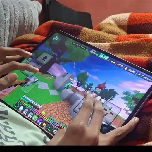 hive skywars funny moments ! tab hand cam