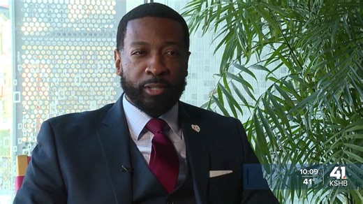 How much energy do data centers use?